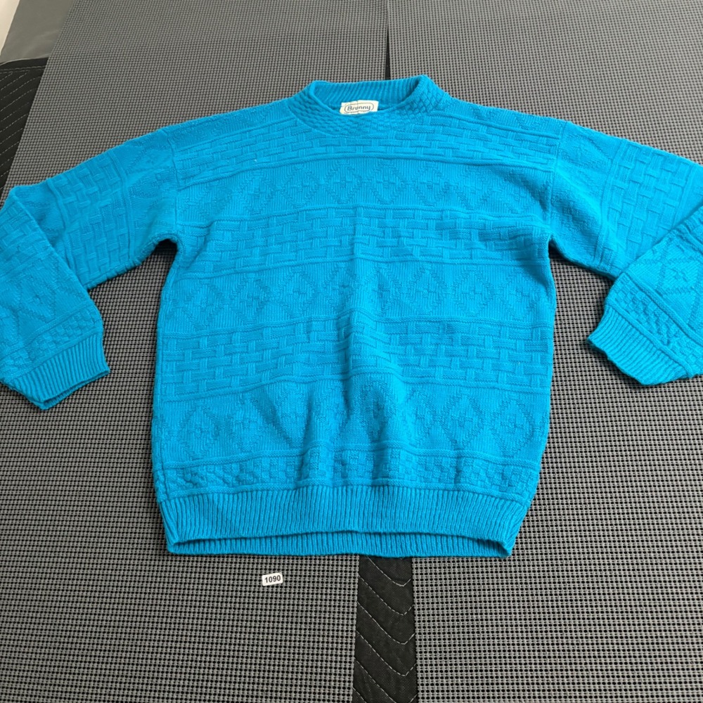 Vintage Brunny Textured Knit Sweater Turquoise Blue Made in USA Crewneck 1090